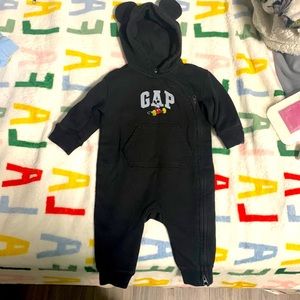 One piece Disney suite